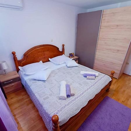 Apartment Glavaric 奥米什 外观 照片