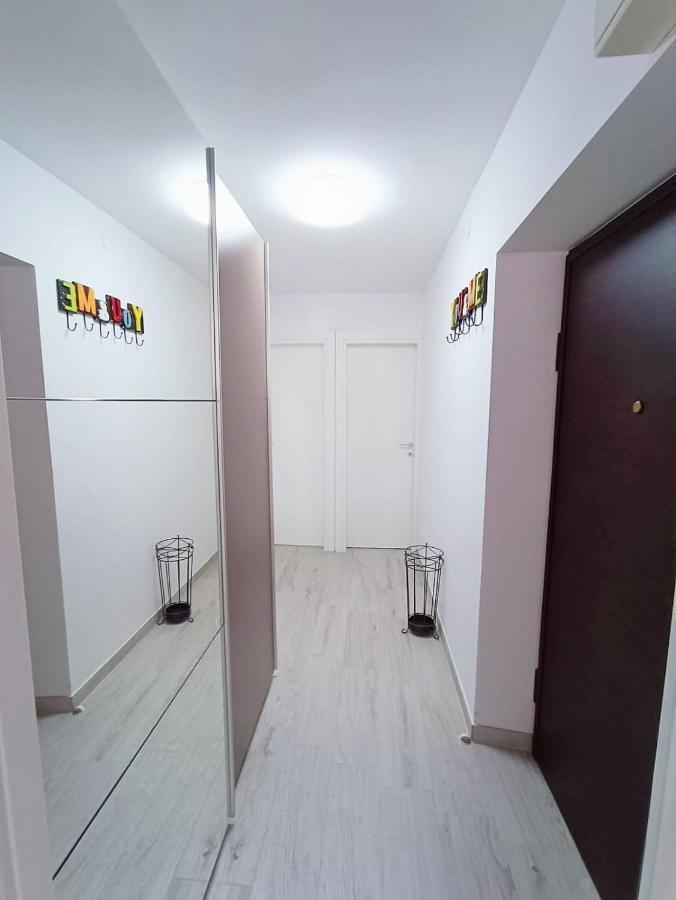 Apartment Glavaric 奥米什 外观 照片
