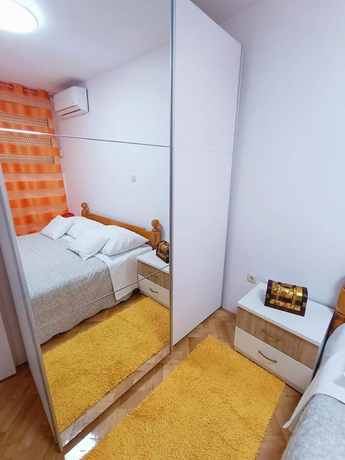 Apartment Glavaric 奥米什 外观 照片